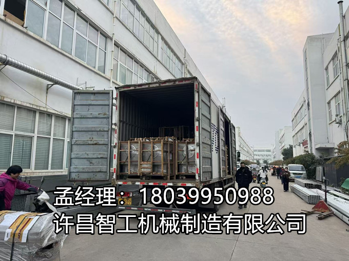 10月22日，物流車隊直抵廠區——